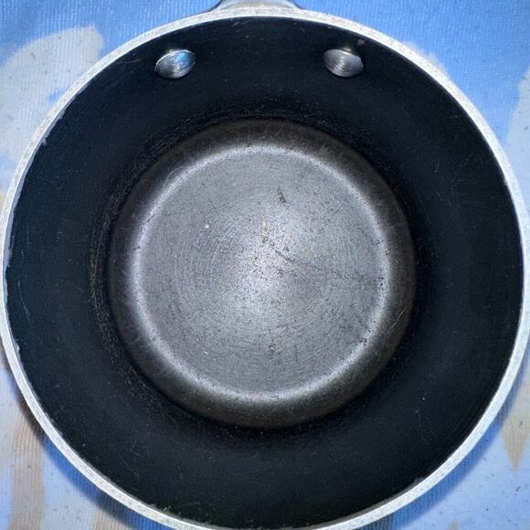 PreOwned All Clad 2Qt Non Stick Saucepan - No Lid - Picture 7 of 10